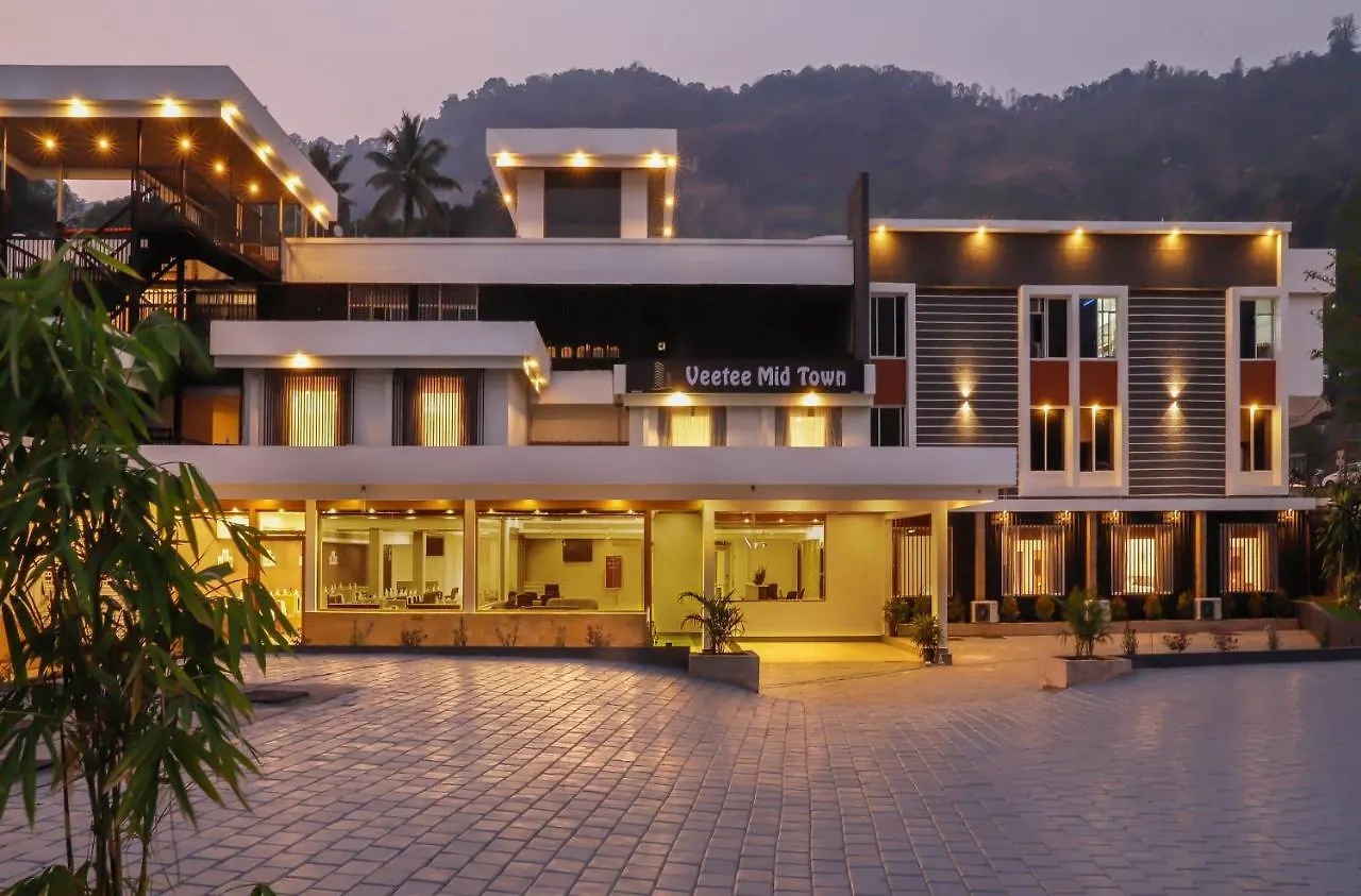Veetee Mid Town Hotel Kallar Vattiyar
